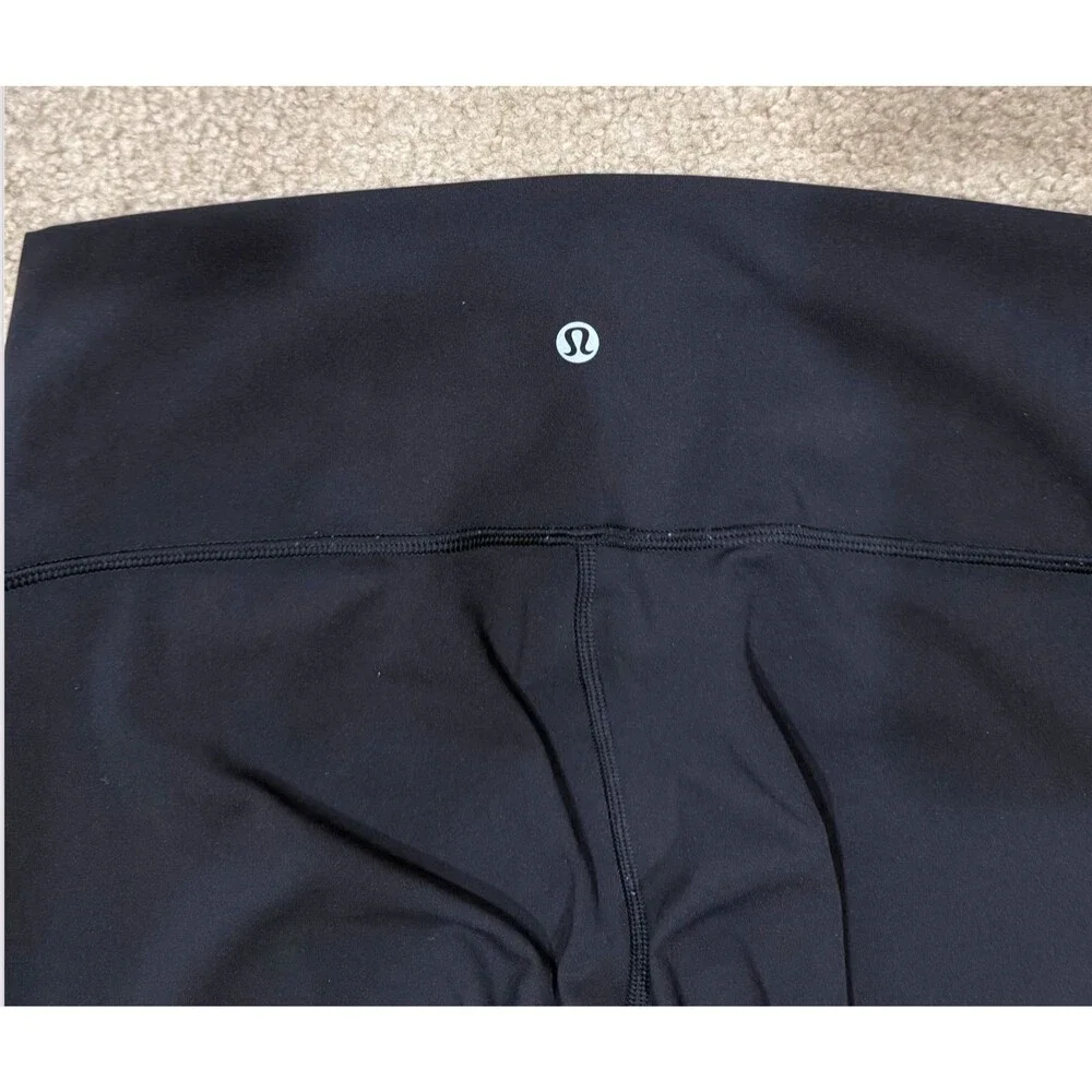 Lululemon Align Womens 10 Black Crop Leggings Yoga Workout Athletic Pants 21
